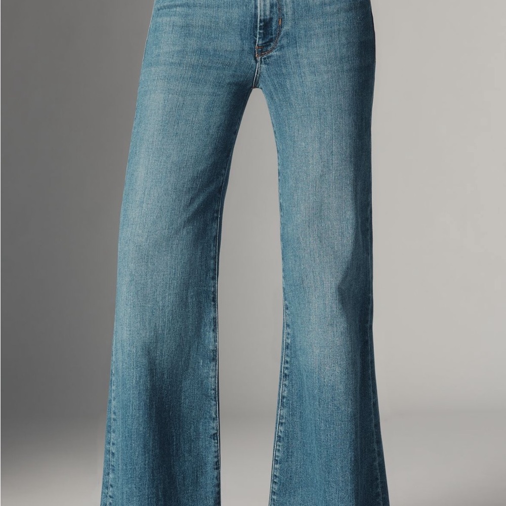 Classic Blue Women's Jeans - Picture 3 of 3